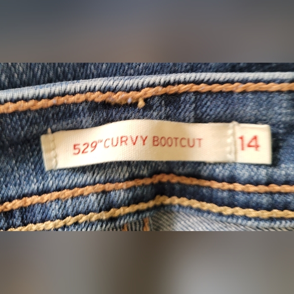 Levi's Women's 529 Curvy Bootcut Jeans Size 14 - Picture 3 of 8
